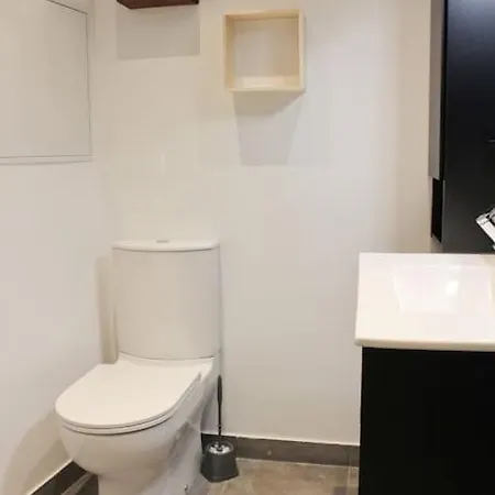Hollywood, Moderne, Central, A 10 Min Des Plages Apartment Antibes